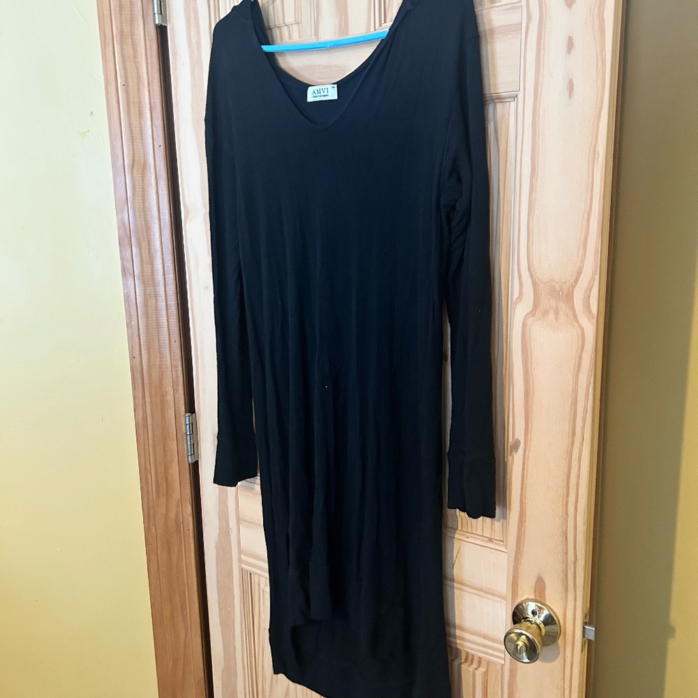 Black long sleeve dress